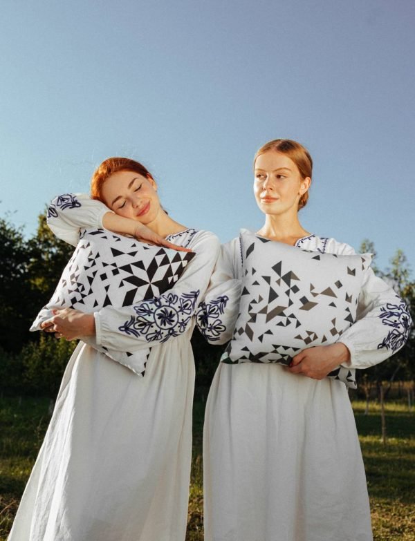 photo_2022-08-04_22-52-00 подушки