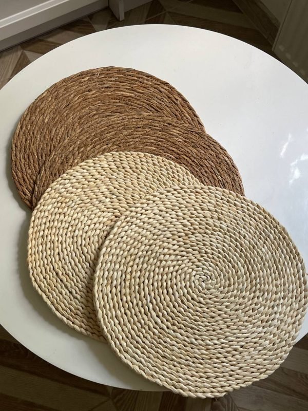 Темні круглі солом'яні підставки на стіл - Зображення 2