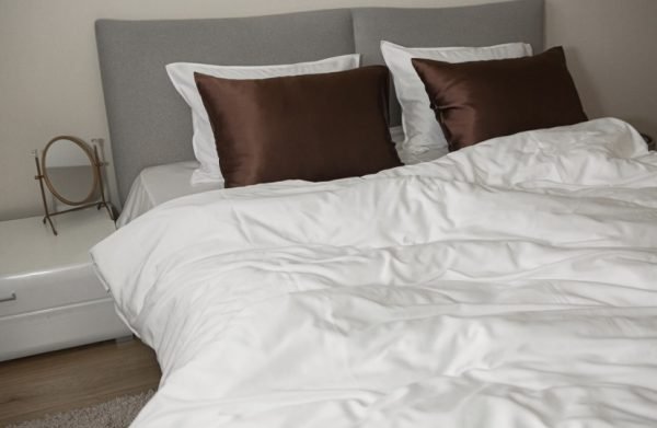 шовкова постільна білизна