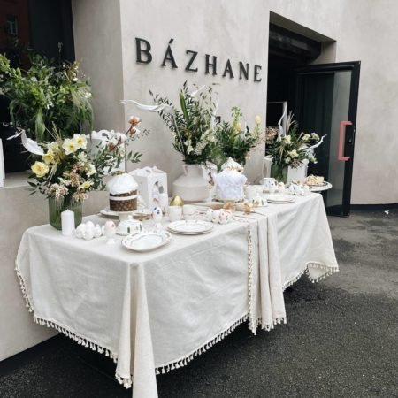 Скатертина велика