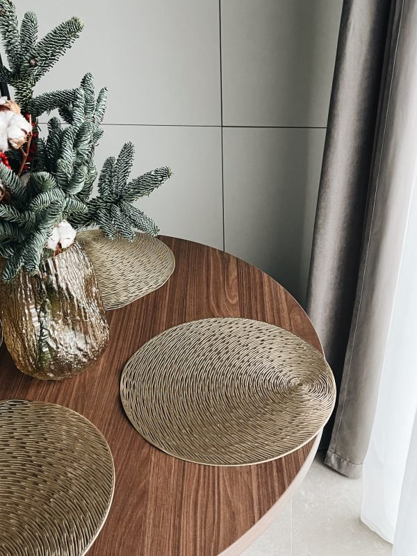 Processed with VSCO with a6 preset Золоті підставки на стіл - Зображення 1